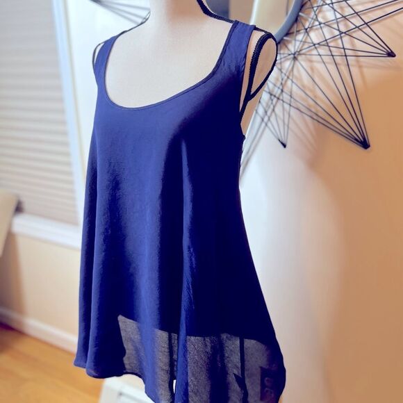 Woman’s Blue ASOS Top Size 6 - Picture 4 of 5